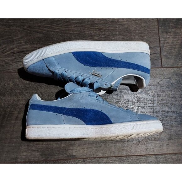 Puma Light Blue Suede Sneakers Ladies 6.5 USA With Dark Blue Side Accent - Picture 3 of 11